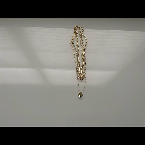 COPY - Necklace with coin charm - Picture 2 of 6